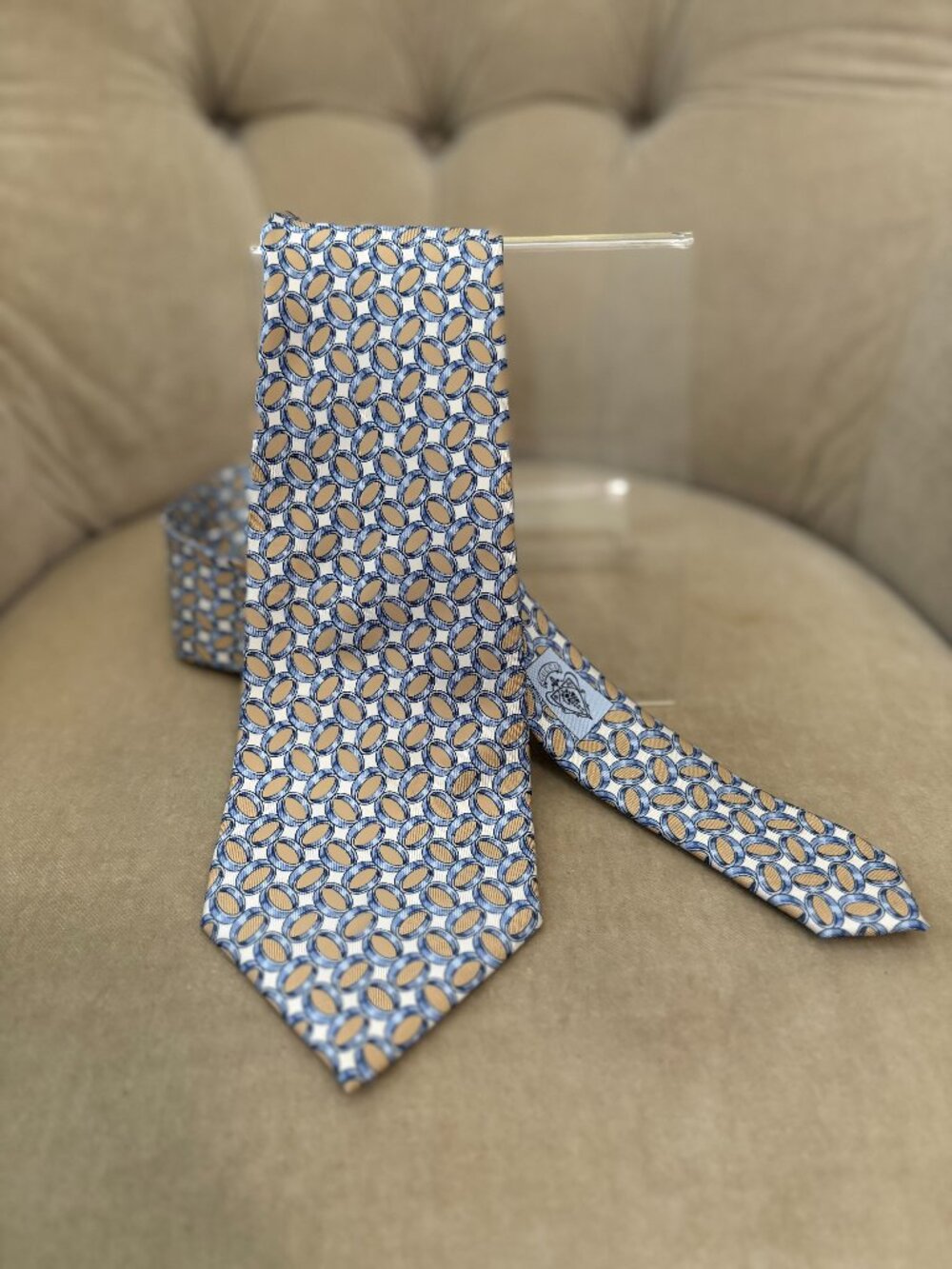VTG Auth GUCCI ITALY Imperial Soldier Circa 1980's Men's Silk Tie...STUNNING